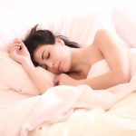 ¿Por Qué No Descansas Aunque Duermas? La Verdadera Culpa Está en tu Cerebro